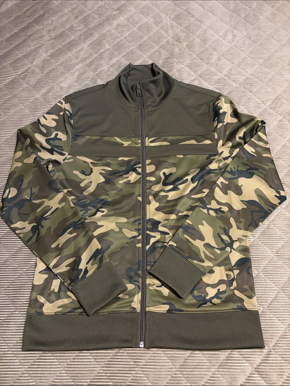 Express Men's Olive Camo Full-Zip Track Performance Jacket Men Sz S